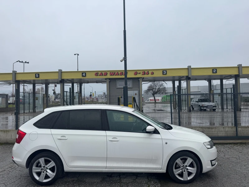 Skoda Rapid 1.6 TDI 90kc, снимка 7 - Автомобили и джипове - 53267456