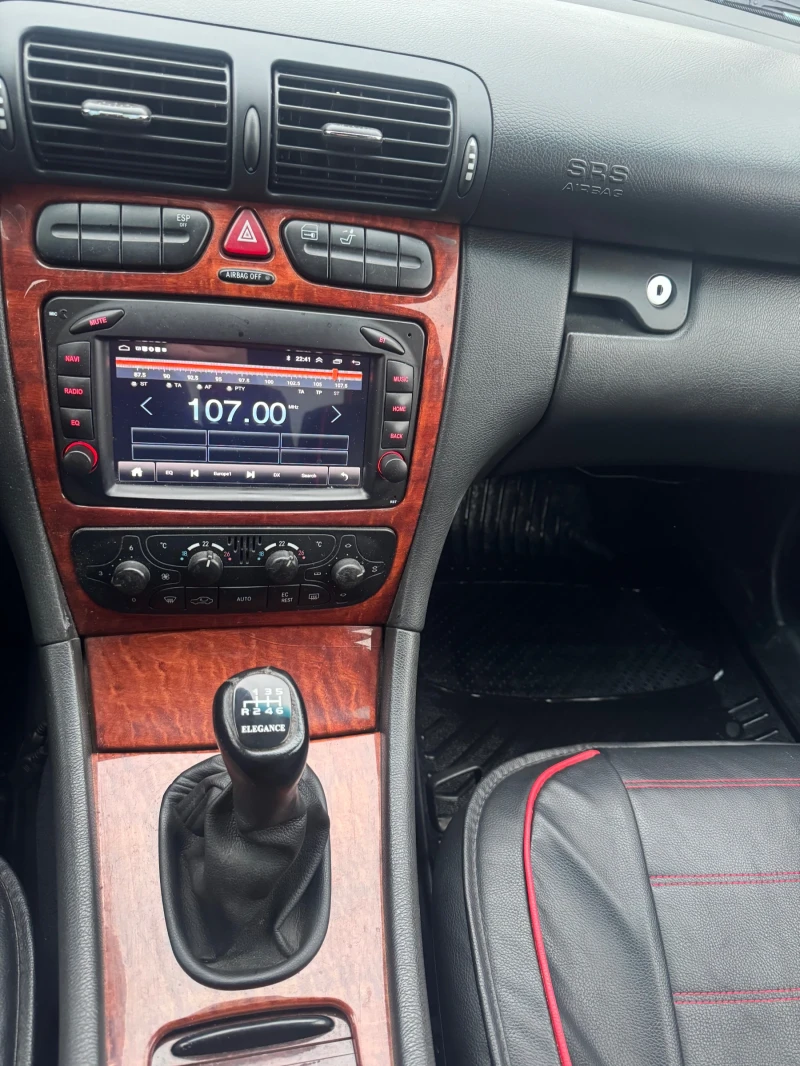 Mercedes-Benz C 220 2.2CDI 6ck NAVI KLIMATR 213000k, снимка 9 - Автомобили и джипове - 53279121