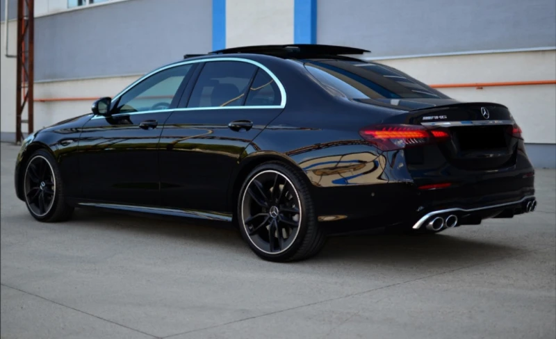 Mercedes-Benz E 53 AMG 4Matic+ , снимка 4 - Автомобили и джипове - 53451364