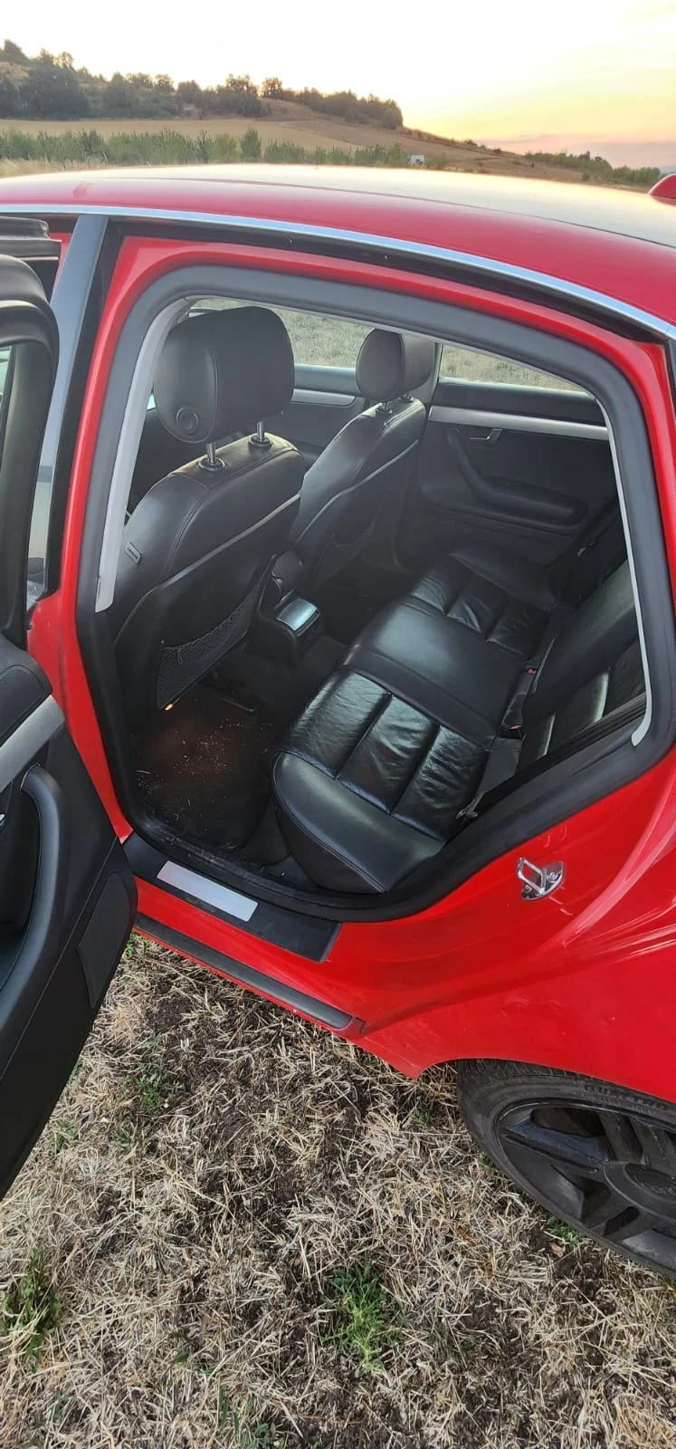 Audi A4, снимка 8 - Автомобили и джипове - 55287383
