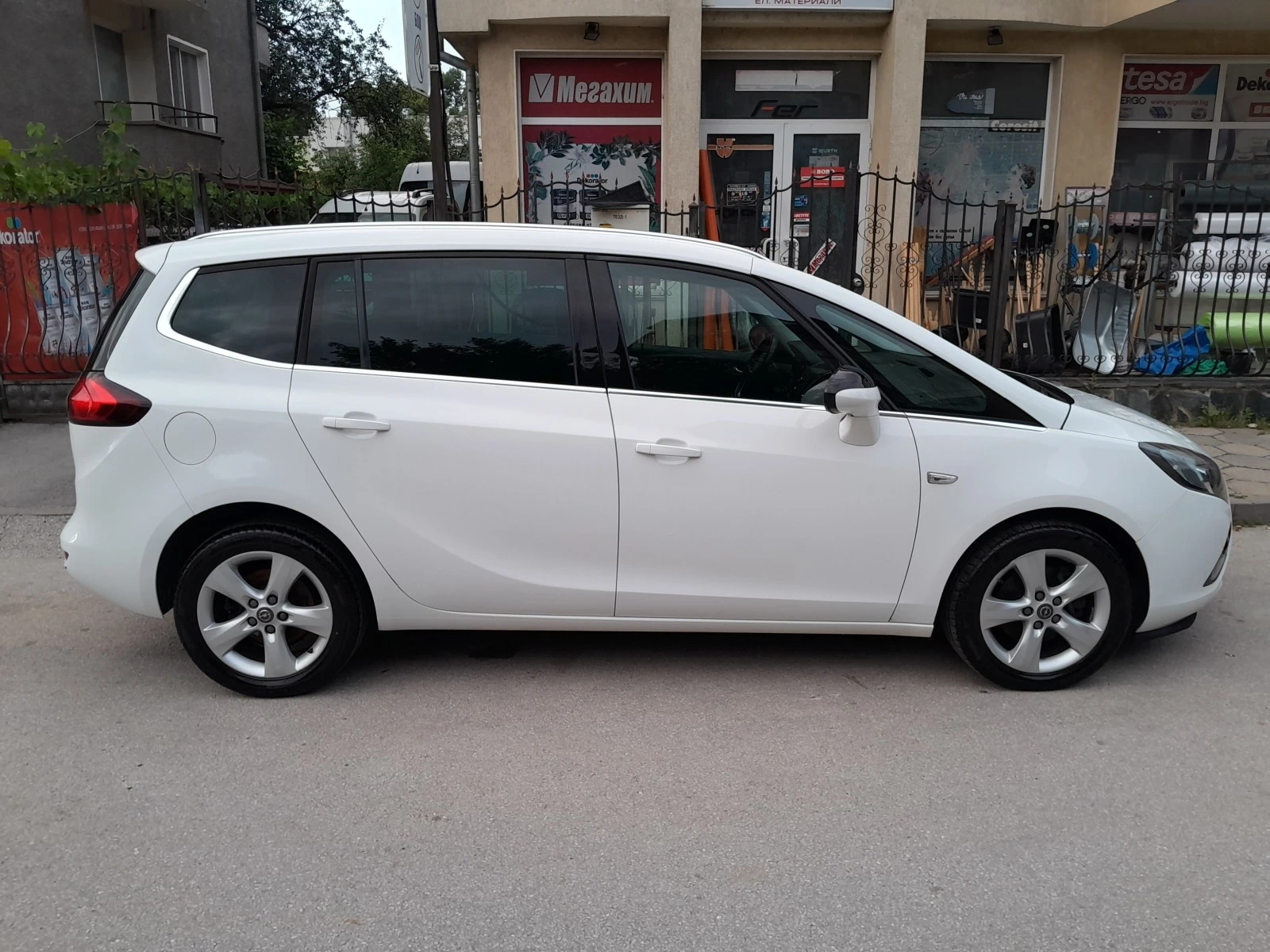 Opel Zafira 1.6i TURBO 150k.s. - изображение 6