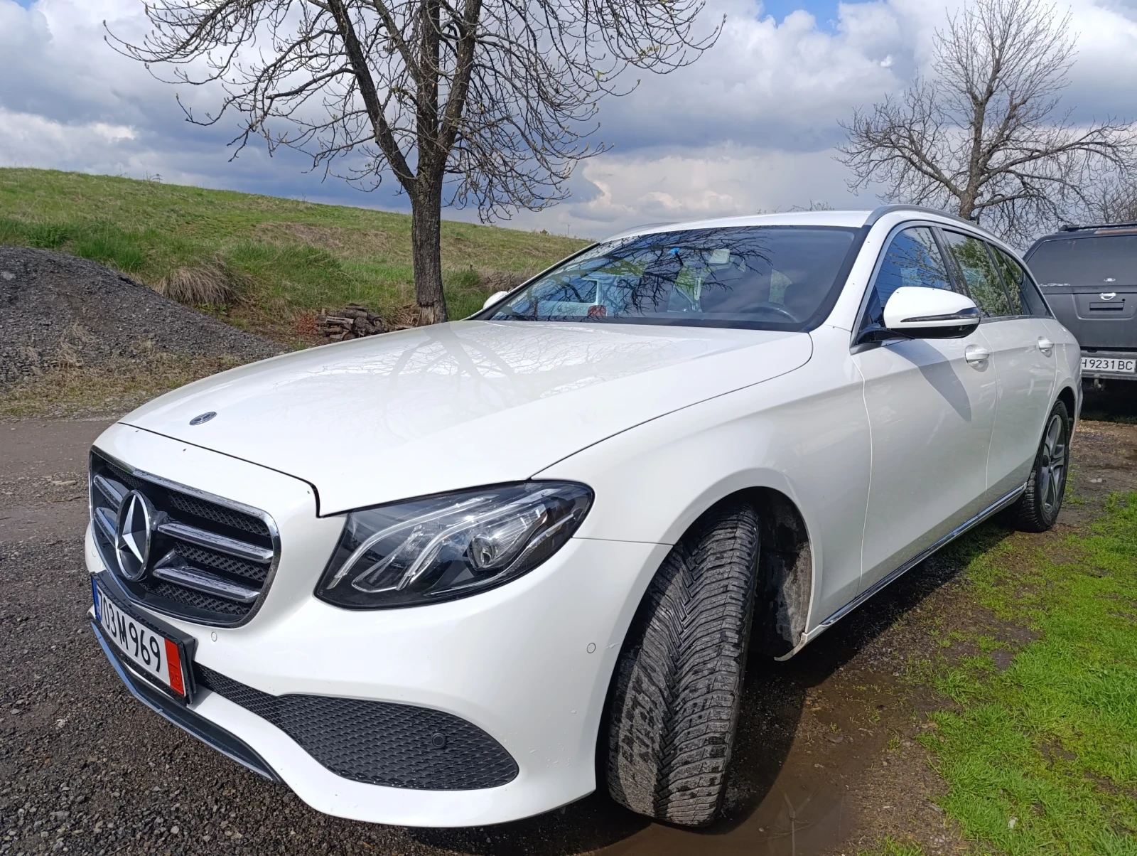 Mercedes-Benz E 200  - изображение 2