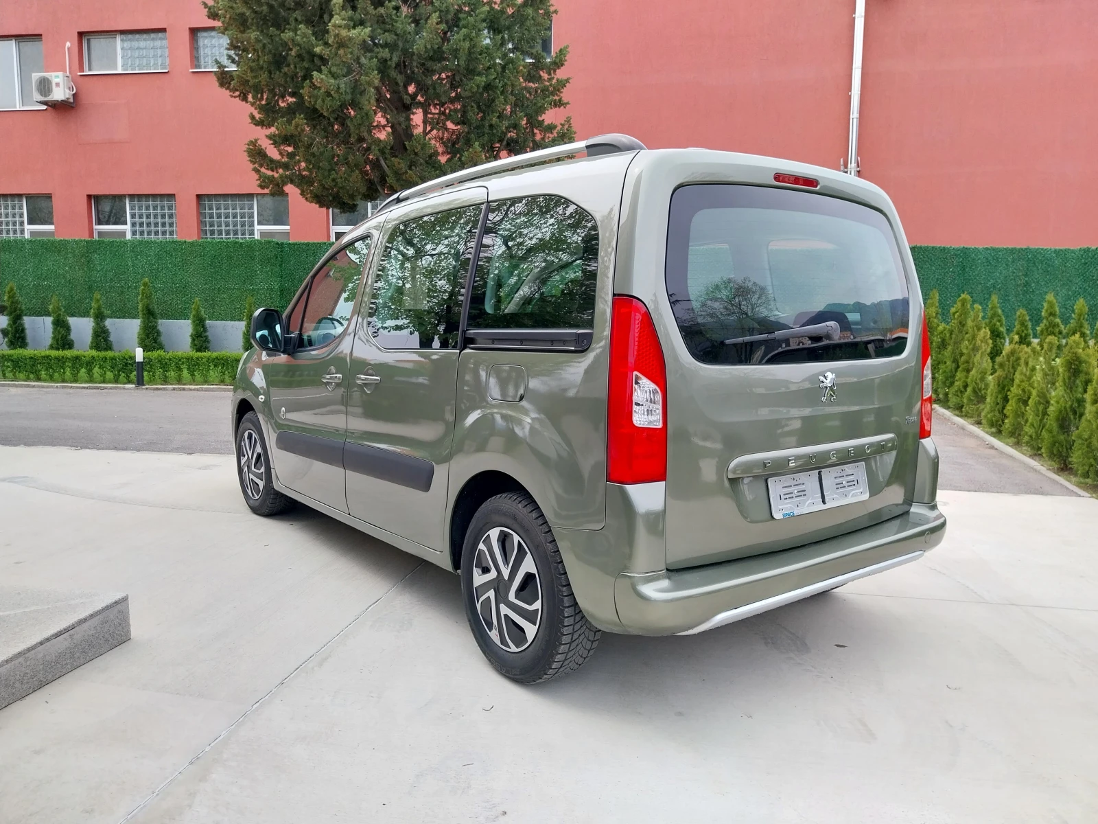 Peugeot Partner 1.6 HDI /TEPEE-LUXURY/4+ 1 места.//NAVI//НОВО// - изображение 7