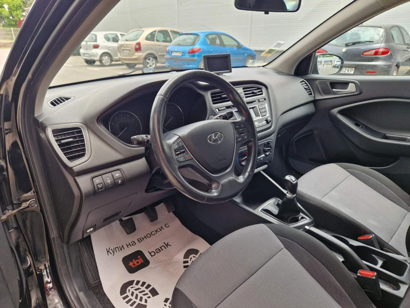 Hyundai I20 1.2 / 84 к.с. EURO 6B - изображение 8