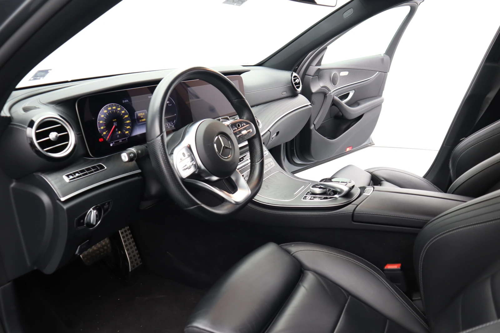 Mercedes-Benz E 450  - изображение 7