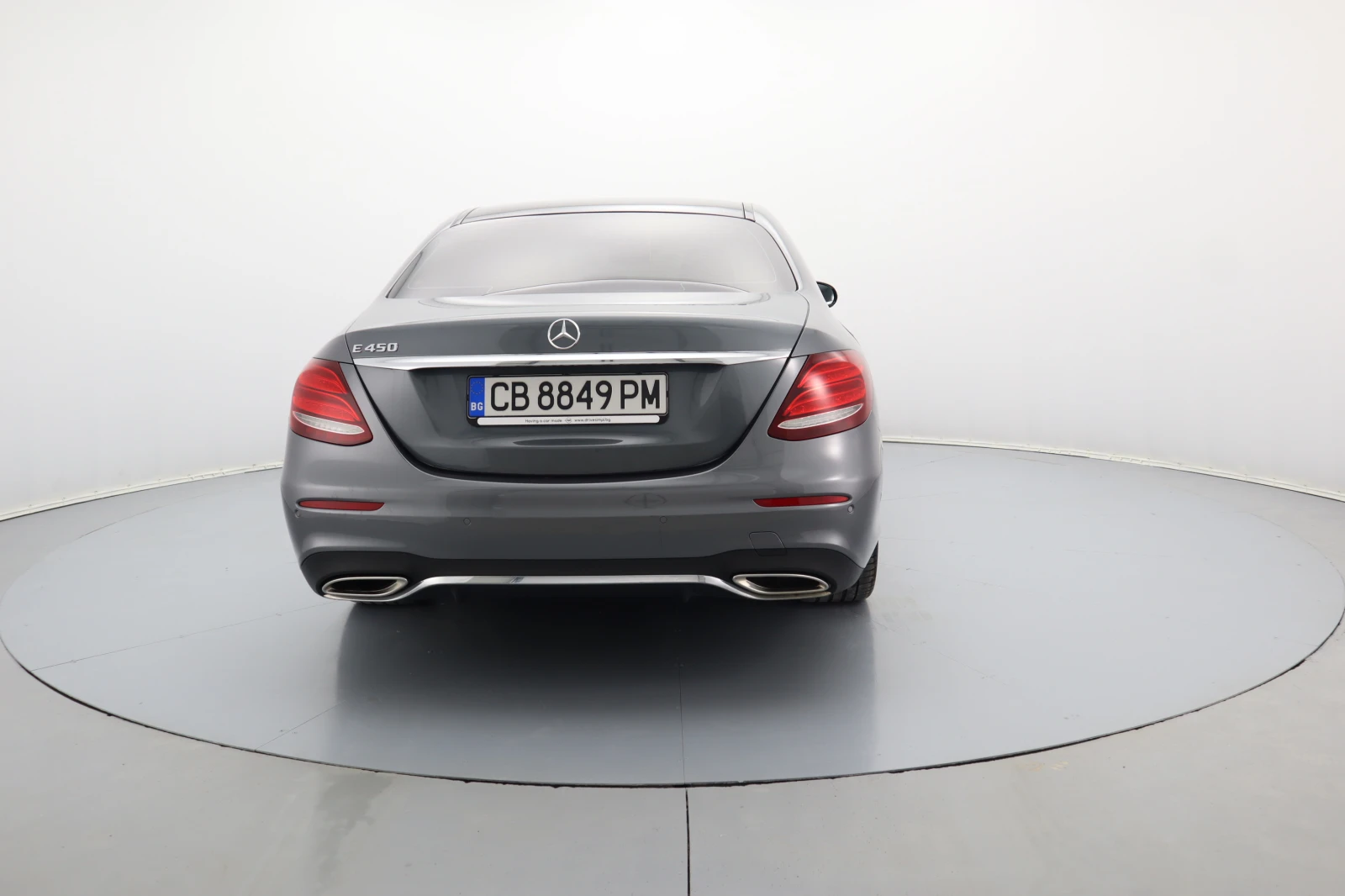 Mercedes-Benz E 450  - изображение 5