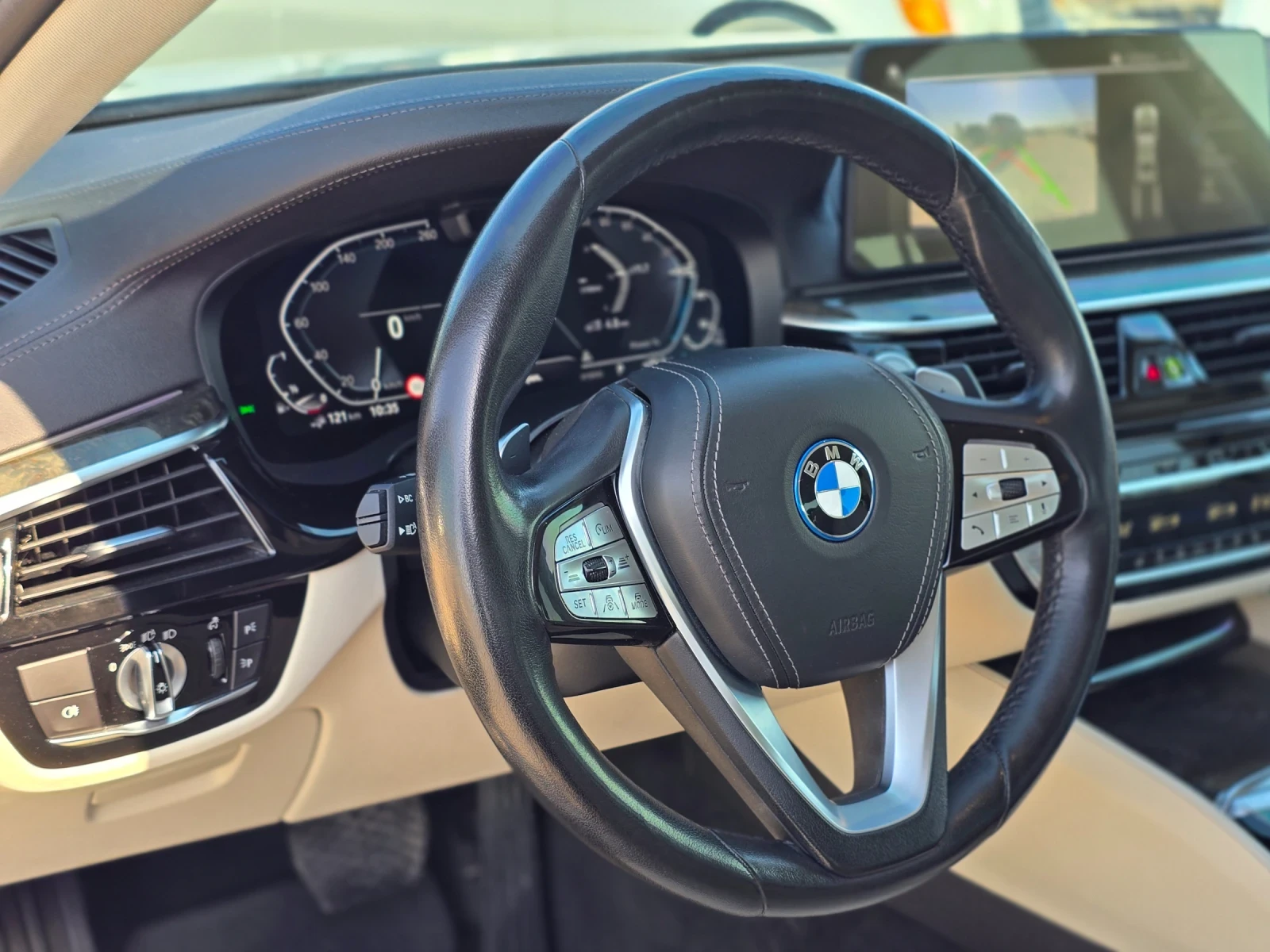 BMW 545 E xDrive * Luxury line * plug in hybrid  | Mobile.bg   11