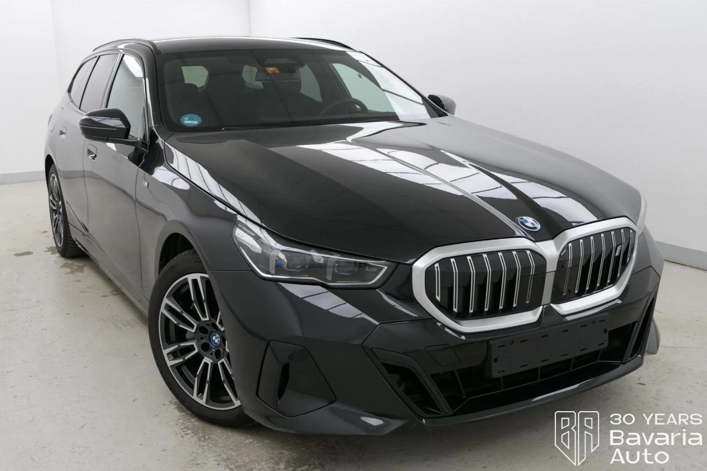 BMW i5  40 eDrive Touring M Sport Paket Steptronic | Mobile.bg   4