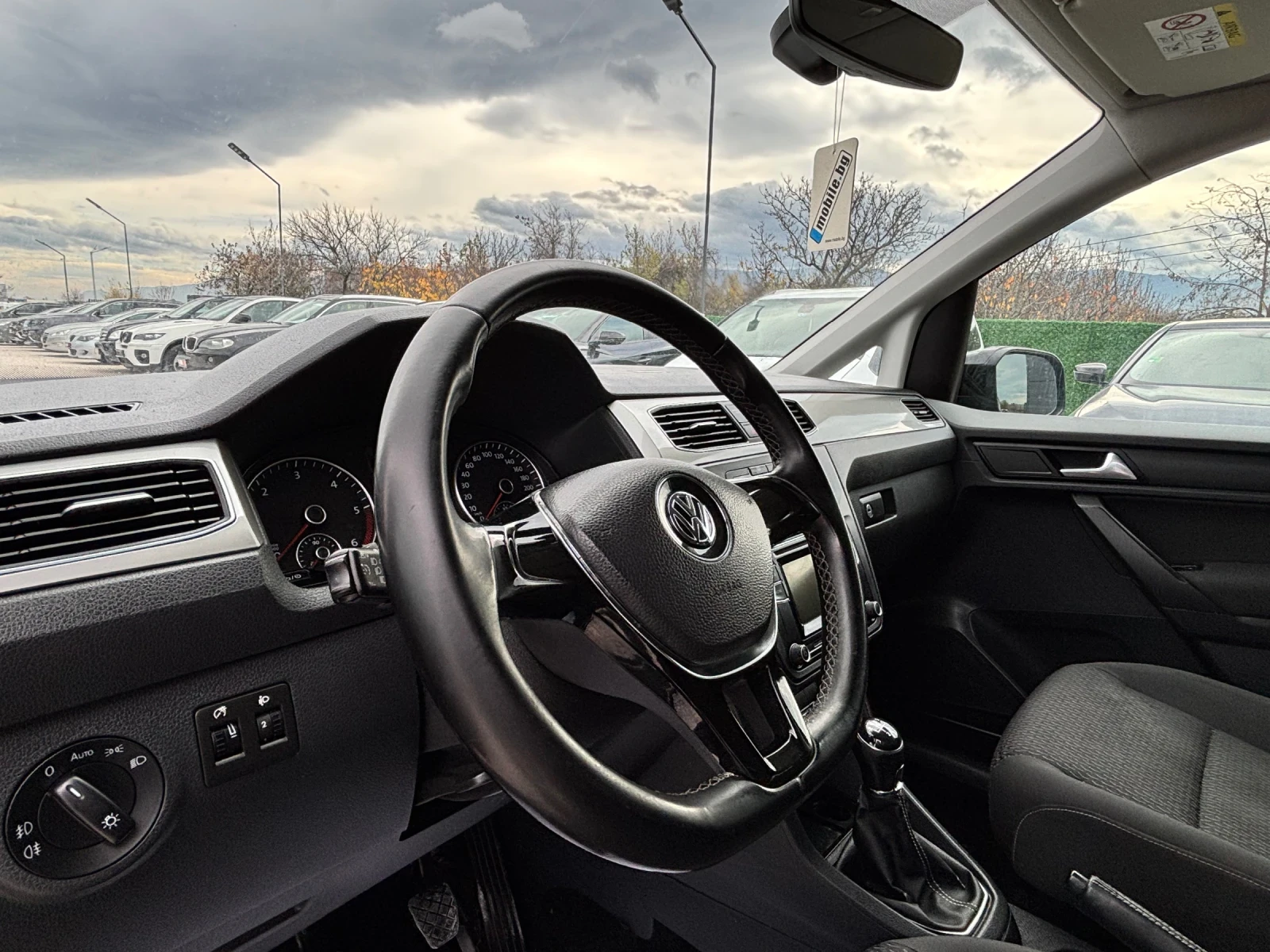 VW Caddy 2.0TDI/BLUEMOTION//EURO6b | Mobile.bg   4