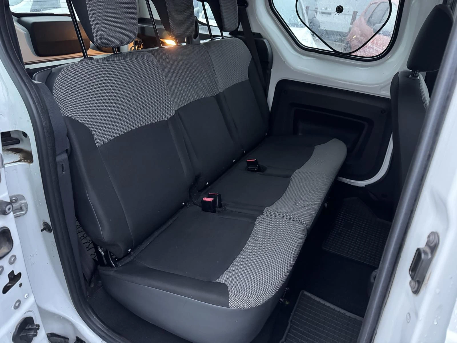 Dacia Dokker 1.5 DCi 75k.c. - изображение 10