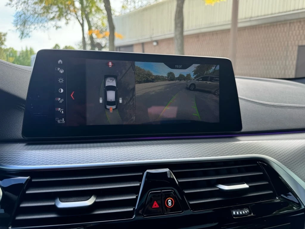 BMW 550 M550i xDrive  CARFAX | Mobile.bg � ����������� 14