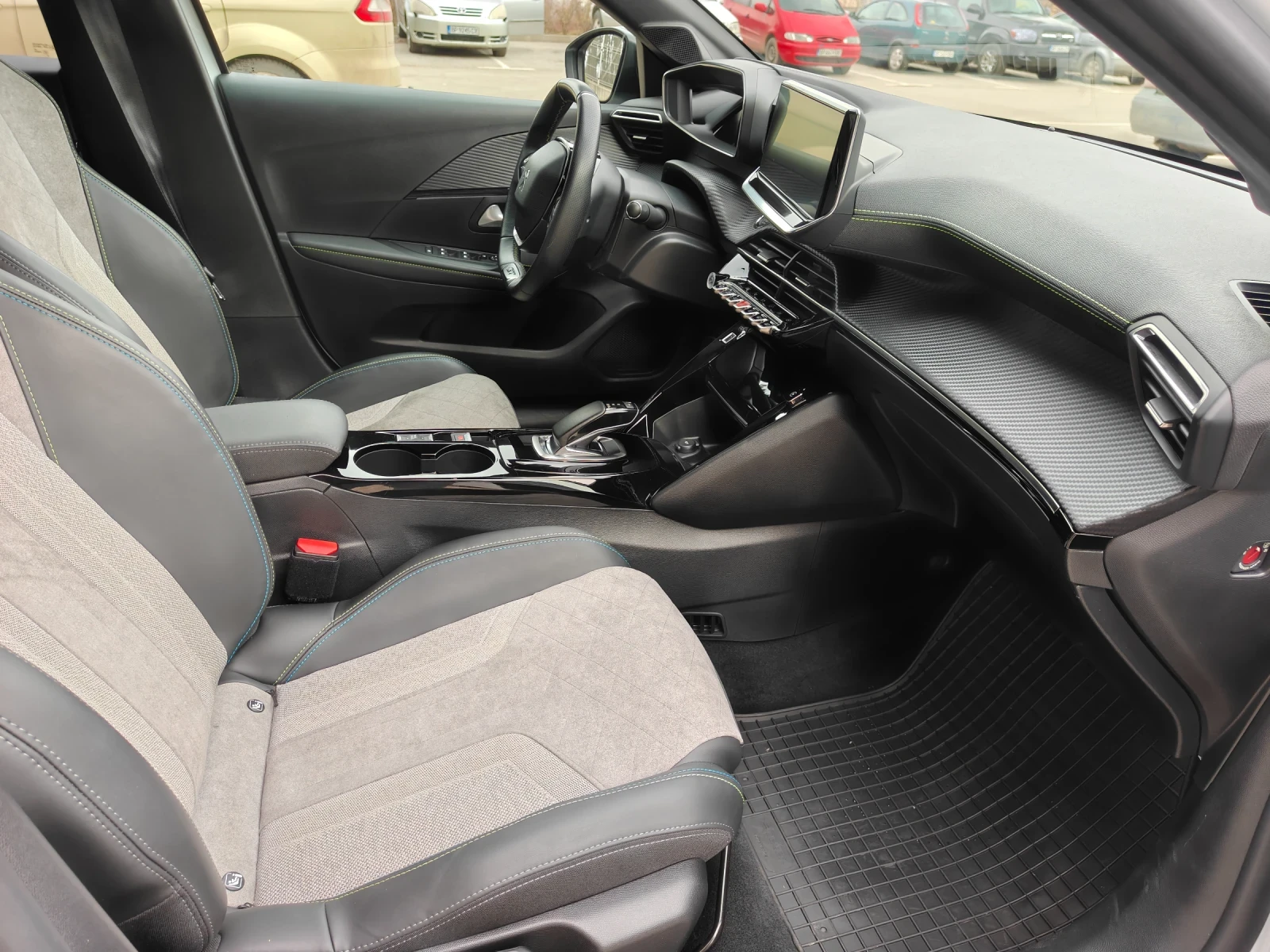 Peugeot 208 Gt 16���.�� | Mobile.bg � ����������� 12