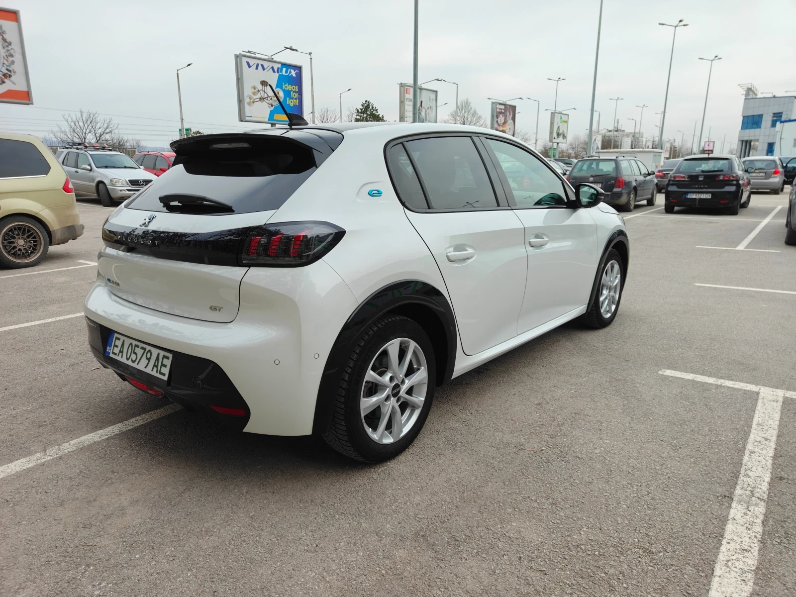 Peugeot 208 Gt 16хил.км - изображение 3