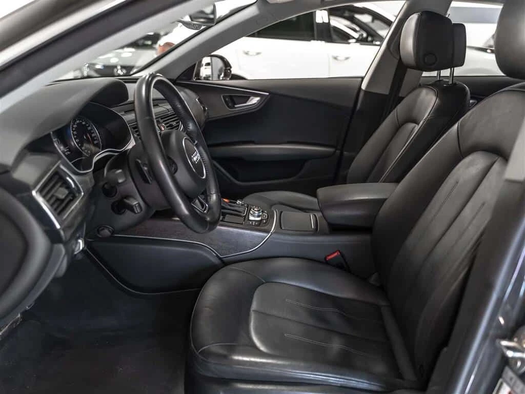 Audi A7 * PROGRESSIV| TWO SETS RIMS & TIRES| NAVI| REARCAM, снимка 5 - Автомобили и джипове - 53862607