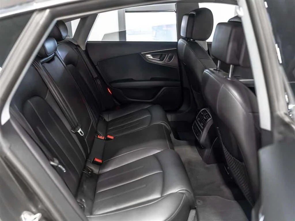 Audi A7 * PROGRESSIV| TWO SETS RIMS & TIRES| NAVI| REARCAM, снимка 12 - Автомобили и джипове - 53862607