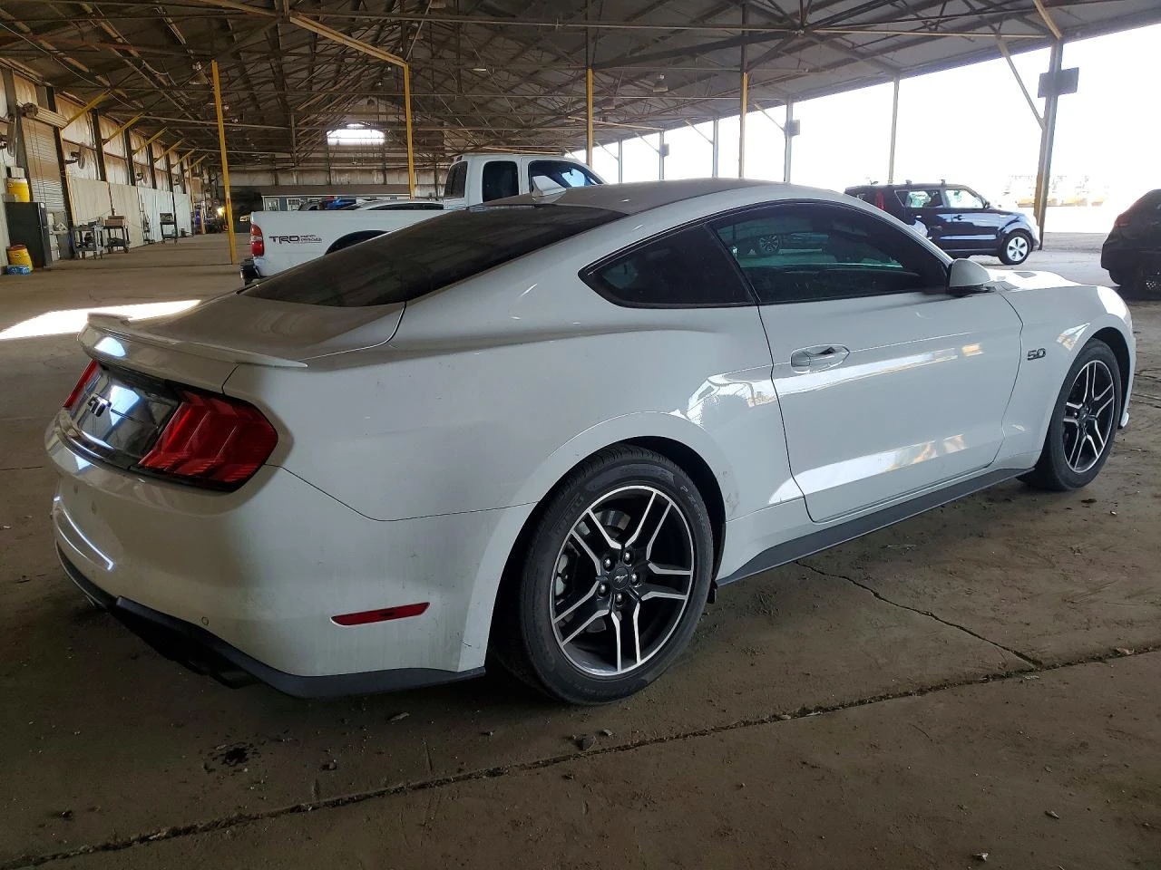 Ford Mustang GT Fastback, снимка 4 - Автомобили и джипове - 54247871