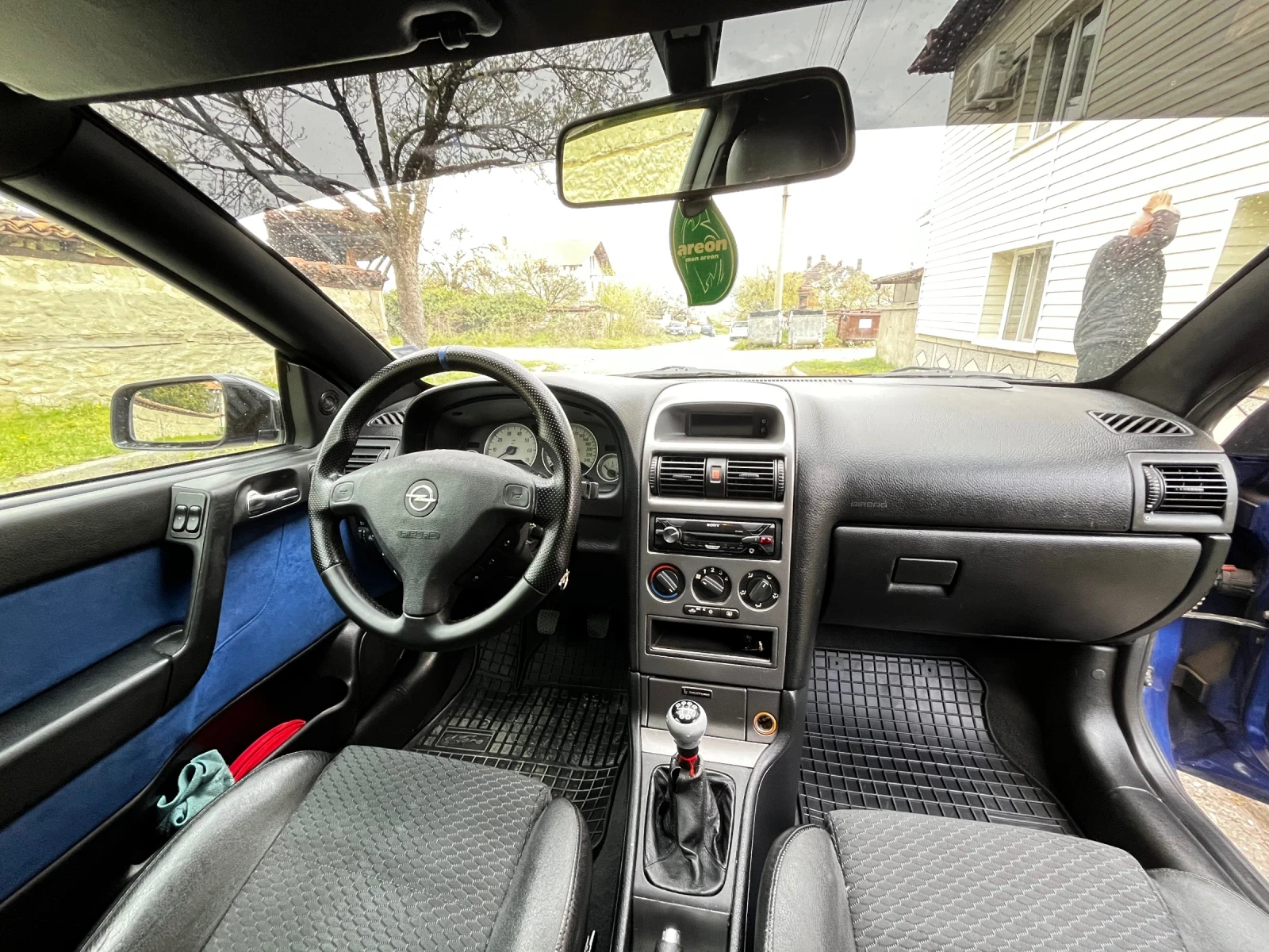 Opel Astra, снимка 9 - Автомобили и джипове - 54257807