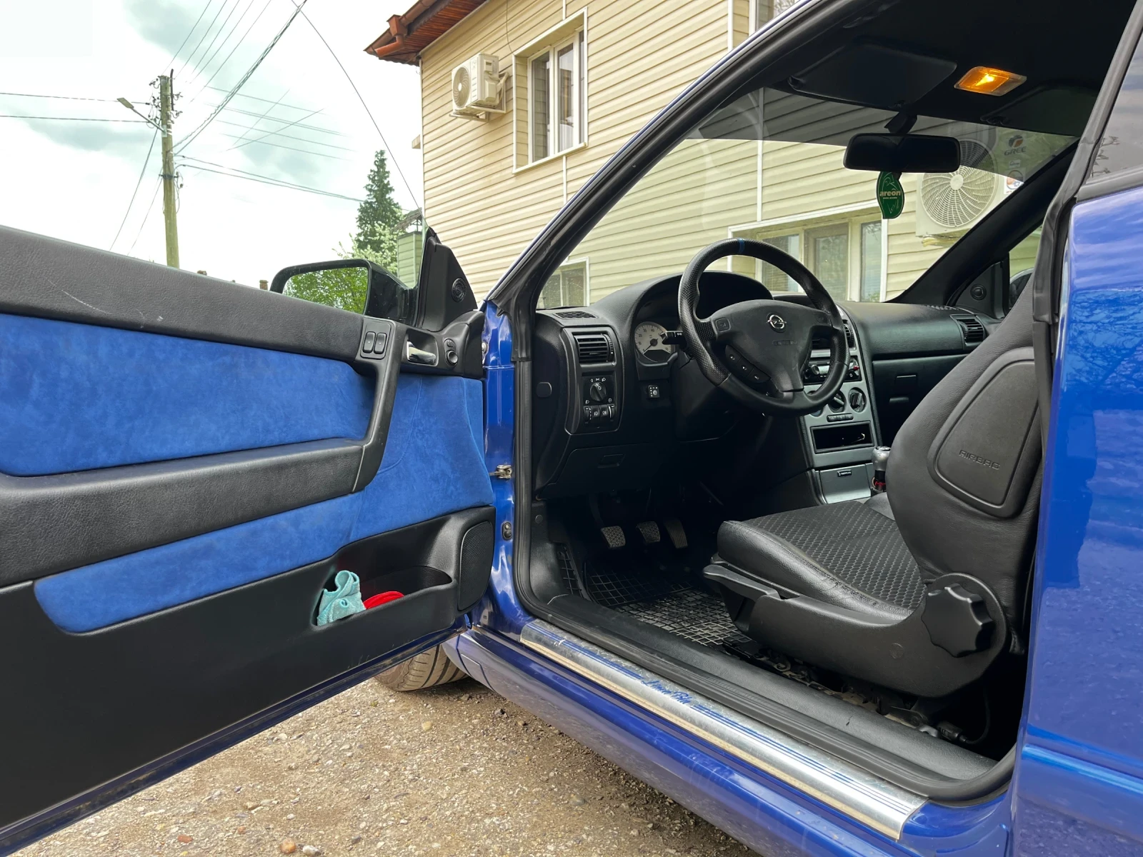 Opel Astra, снимка 11 - Автомобили и джипове - 54257807