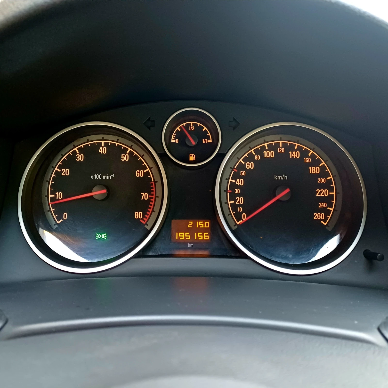 Opel Astra 1.6i, 116кс, Euro4, фейслифт, снимка 17 - Автомобили и джипове - 54316067