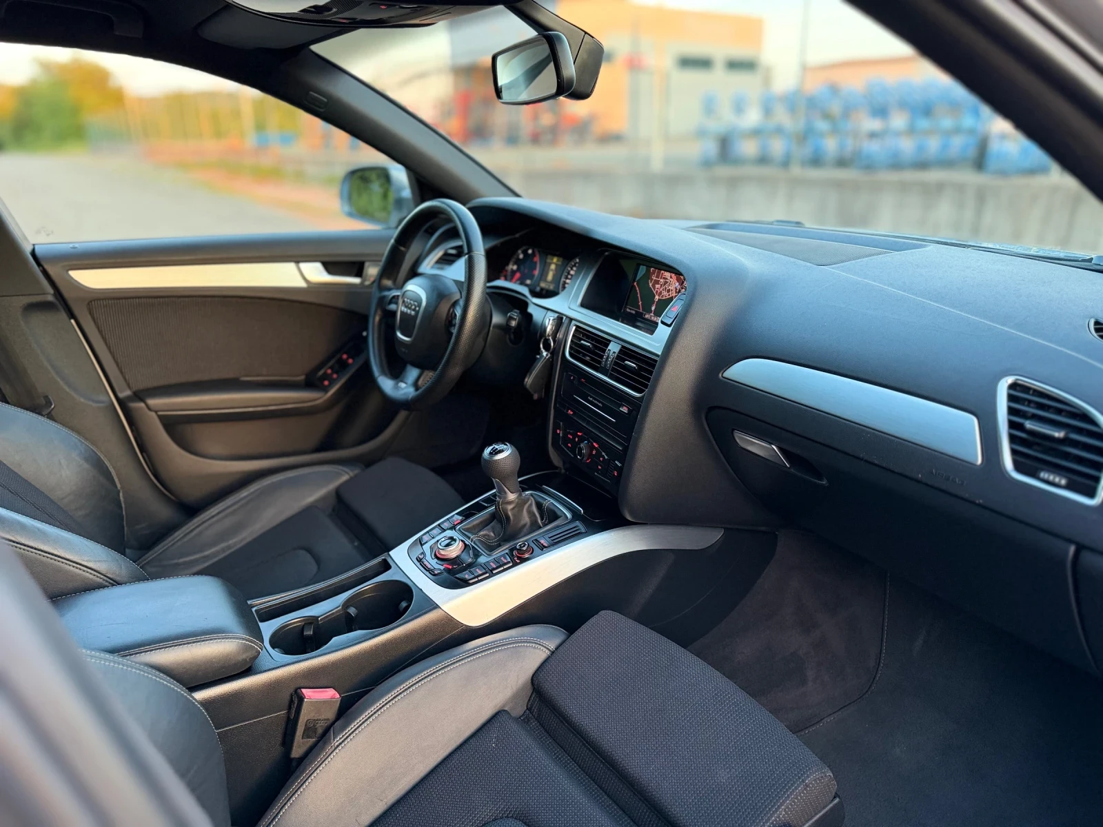 Audi A4 2.0TDi~140hp~S-LINE~NAVI, снимка 14 - Автомобили и джипове - 54549733