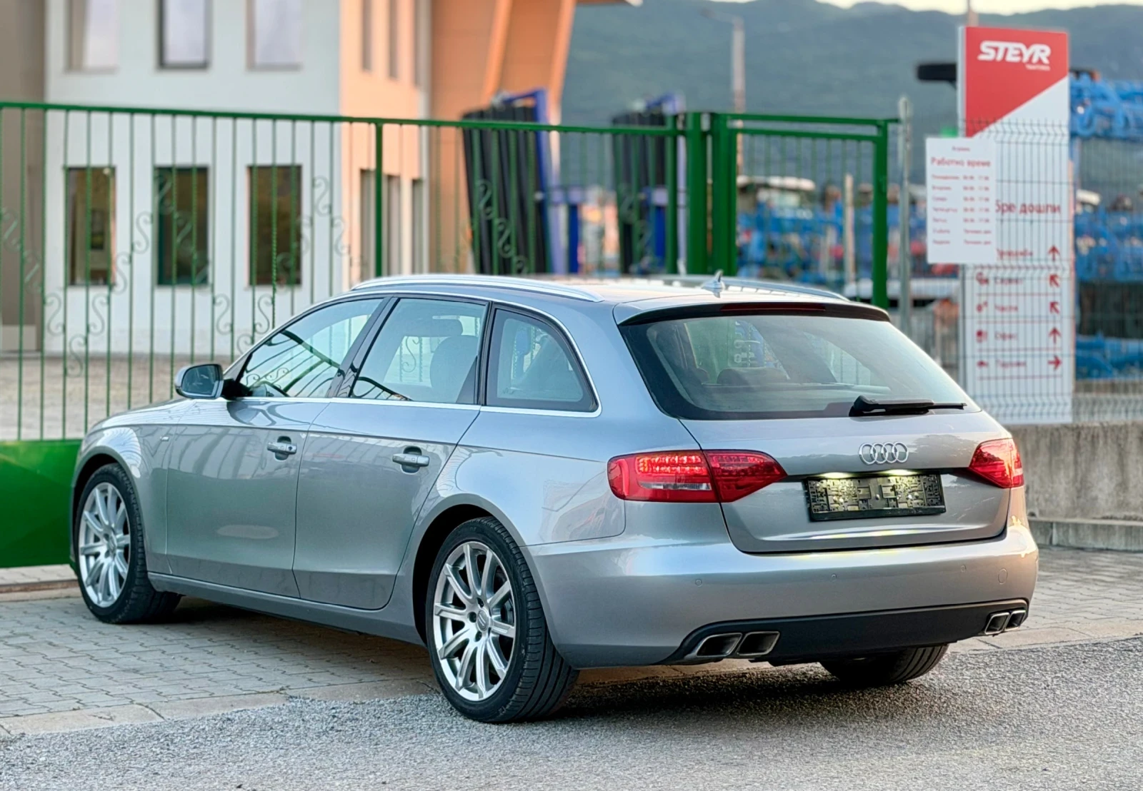 Audi A4 2.0TDi~140hp~S-LINE~NAVI, снимка 7 - Автомобили и джипове - 54549733