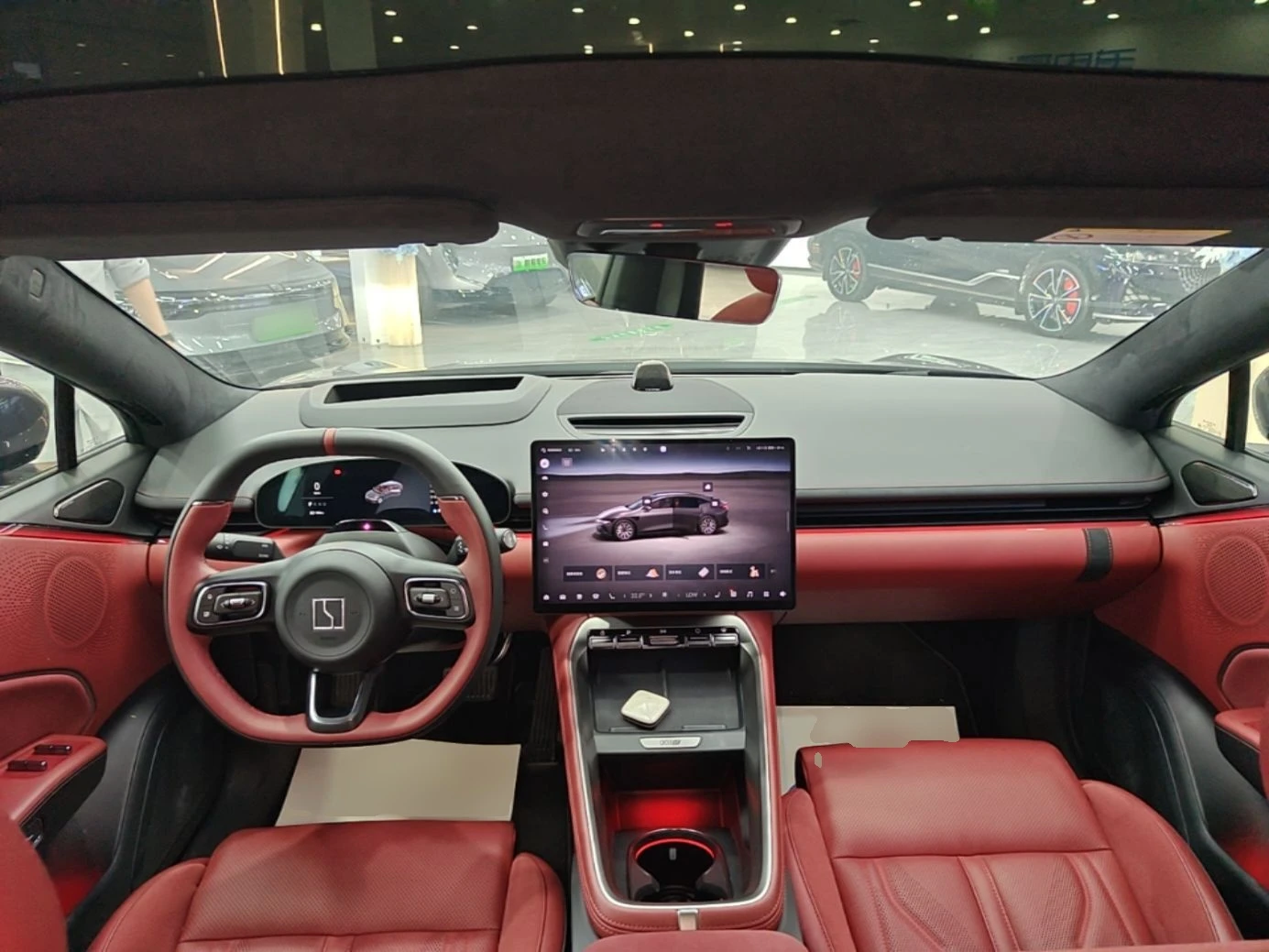 Zeekr 001 007GT RWD Intelligent Driving Version 75 kWh, снимка 12 - Автомобили и джипове - 54560134