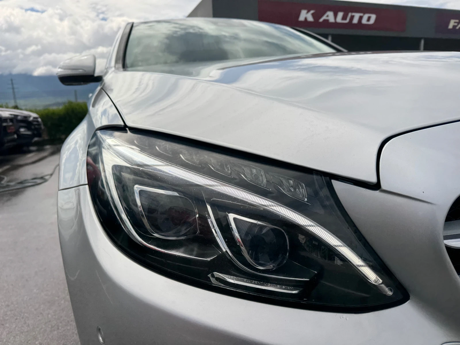 Mercedes-Benz C 250 4Matic/LED/Navi, снимка 11 - Автомобили и джипове - 54658700
