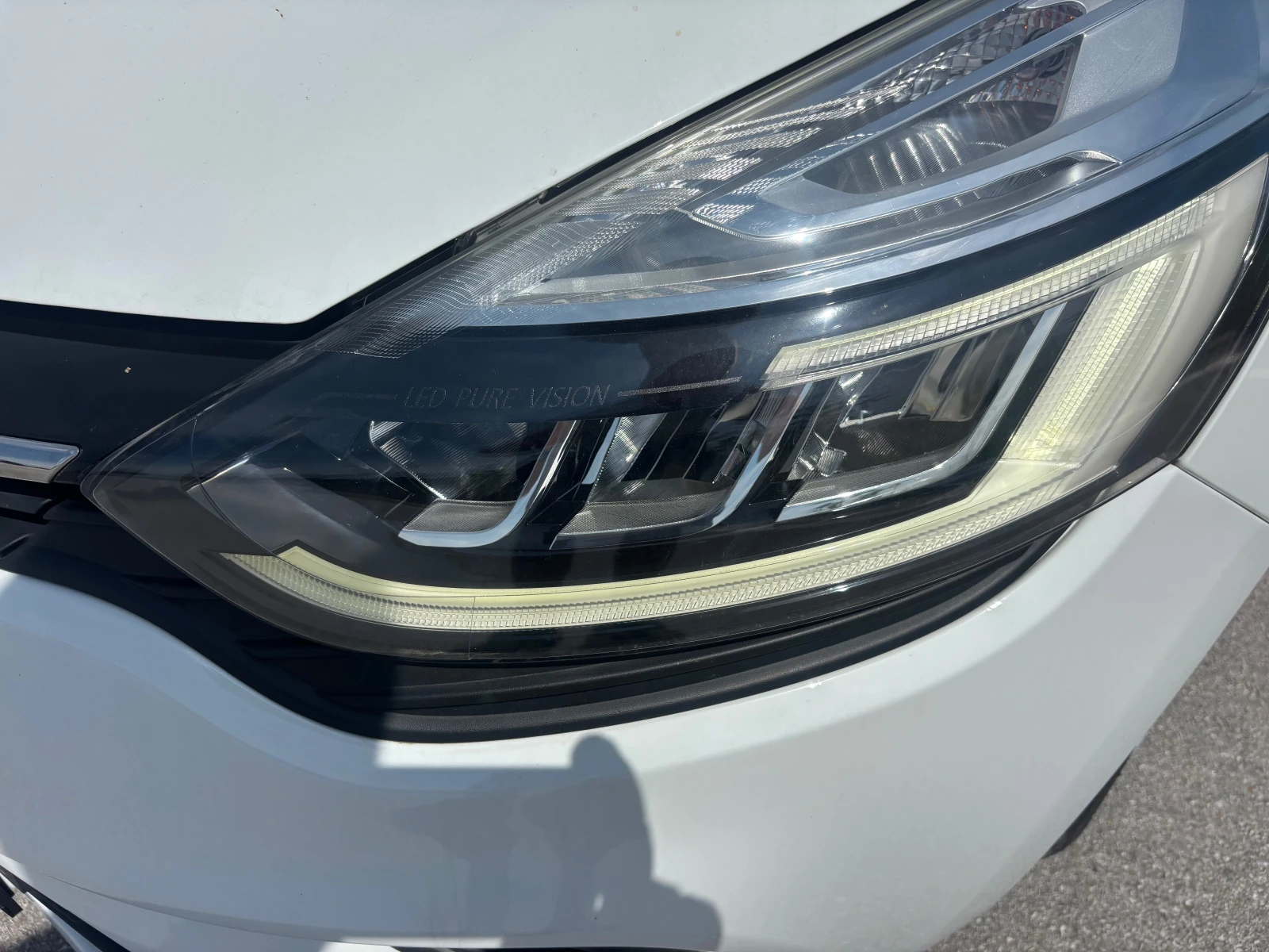 Renault Clio 3+ 1 / N1, снимка 11 - Автомобили и джипове - 54767528