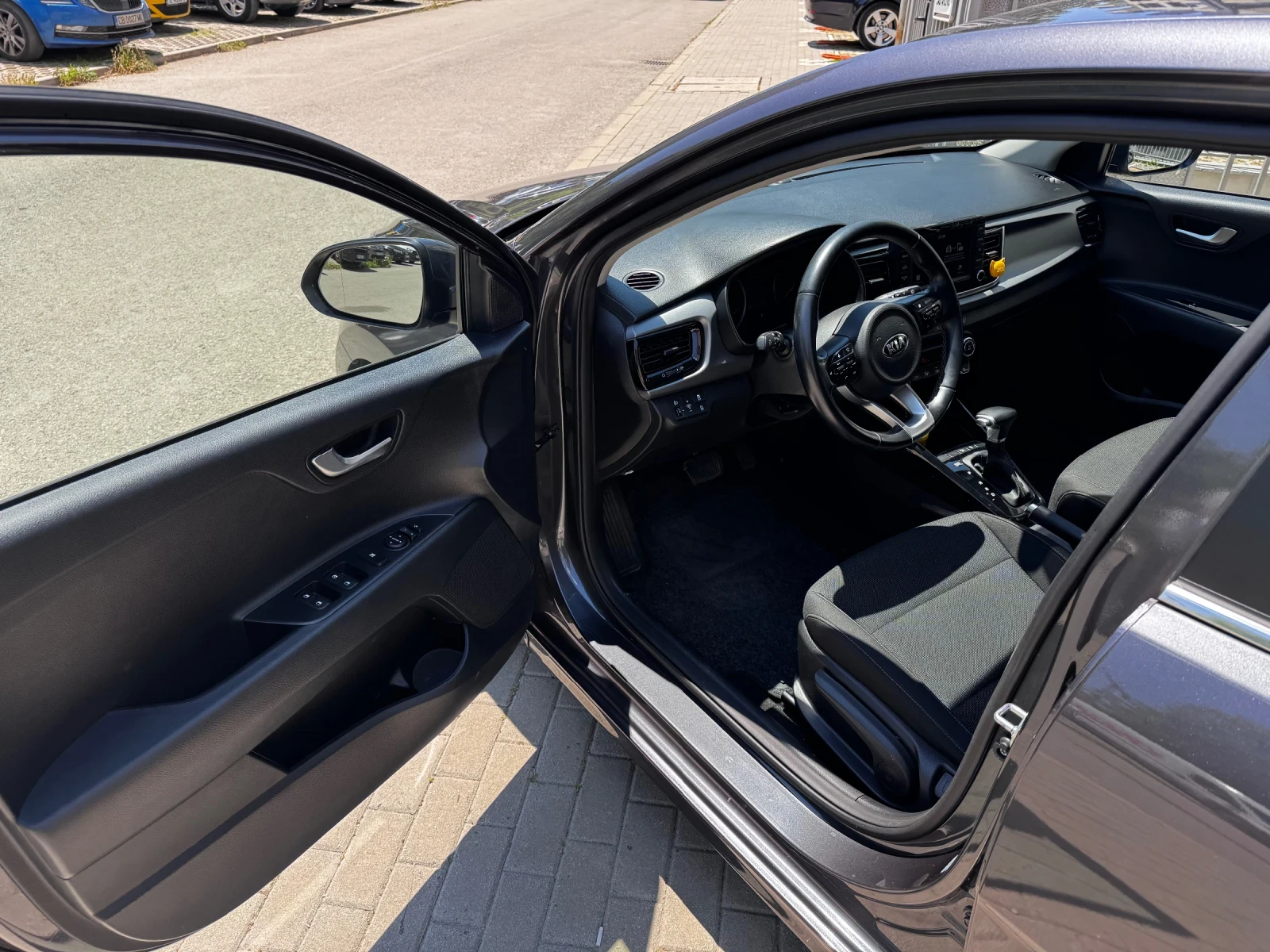 Kia Rio 1.0 Turbo АВТОМАТИК нова от България, снимка 9 - Автомобили и джипове - 55036946