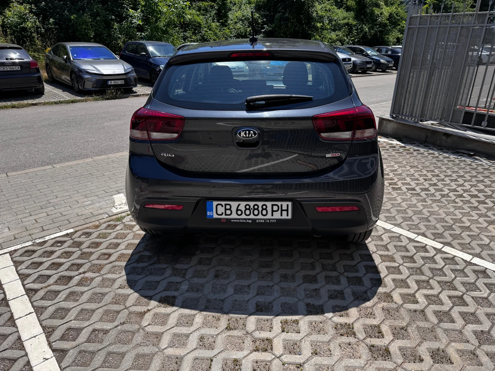 Kia Rio 1.0 Turbo АВТОМАТИК нова от България, снимка 4 - Автомобили и джипове - 55036946