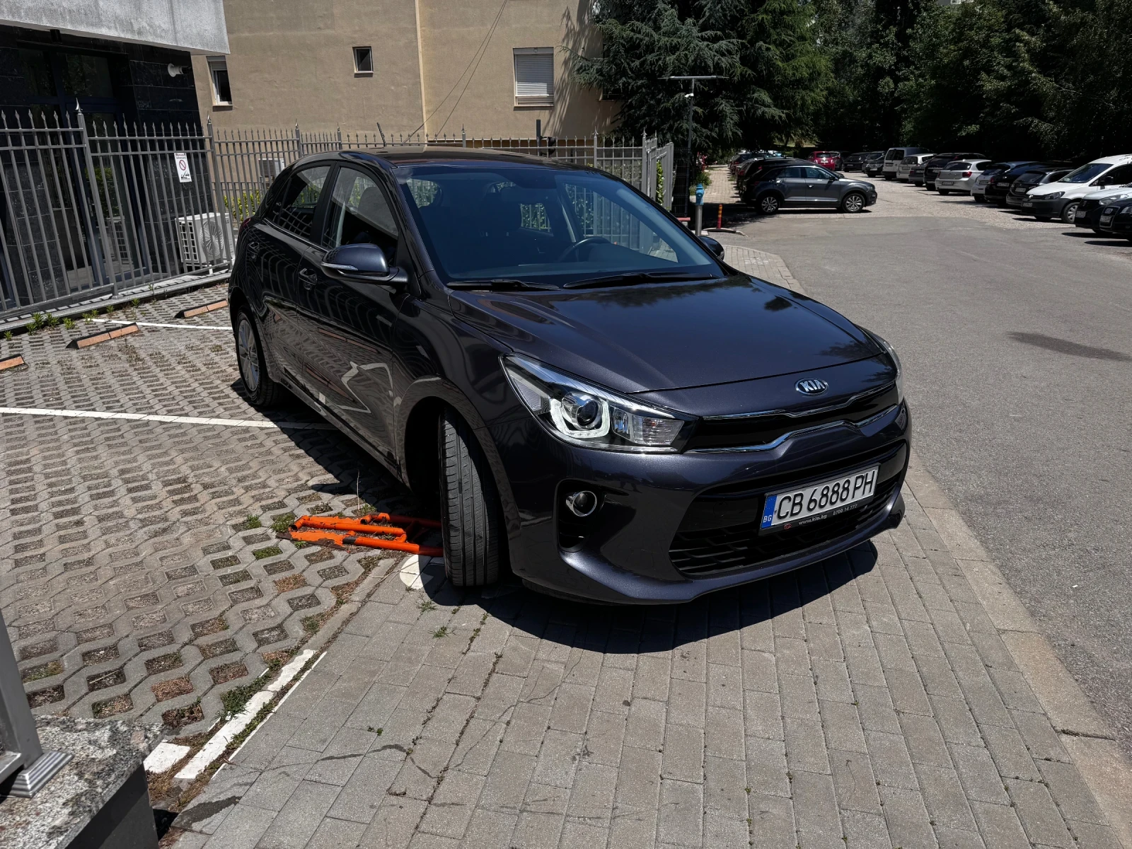 Kia Rio 1.0 Turbo АВТОМАТИК нова от България, снимка 2 - Автомобили и джипове - 55036946