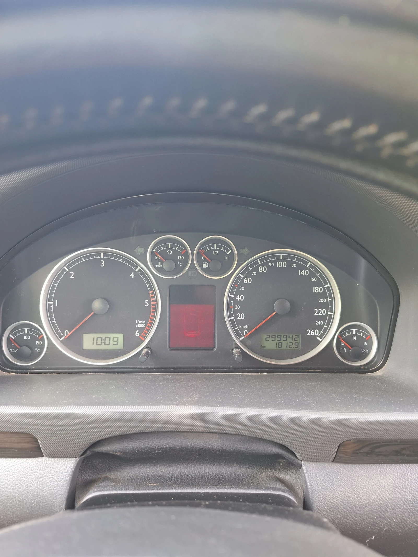Seat Alhambra Ван, снимка 6 - Автомобили и джипове - 55450134
