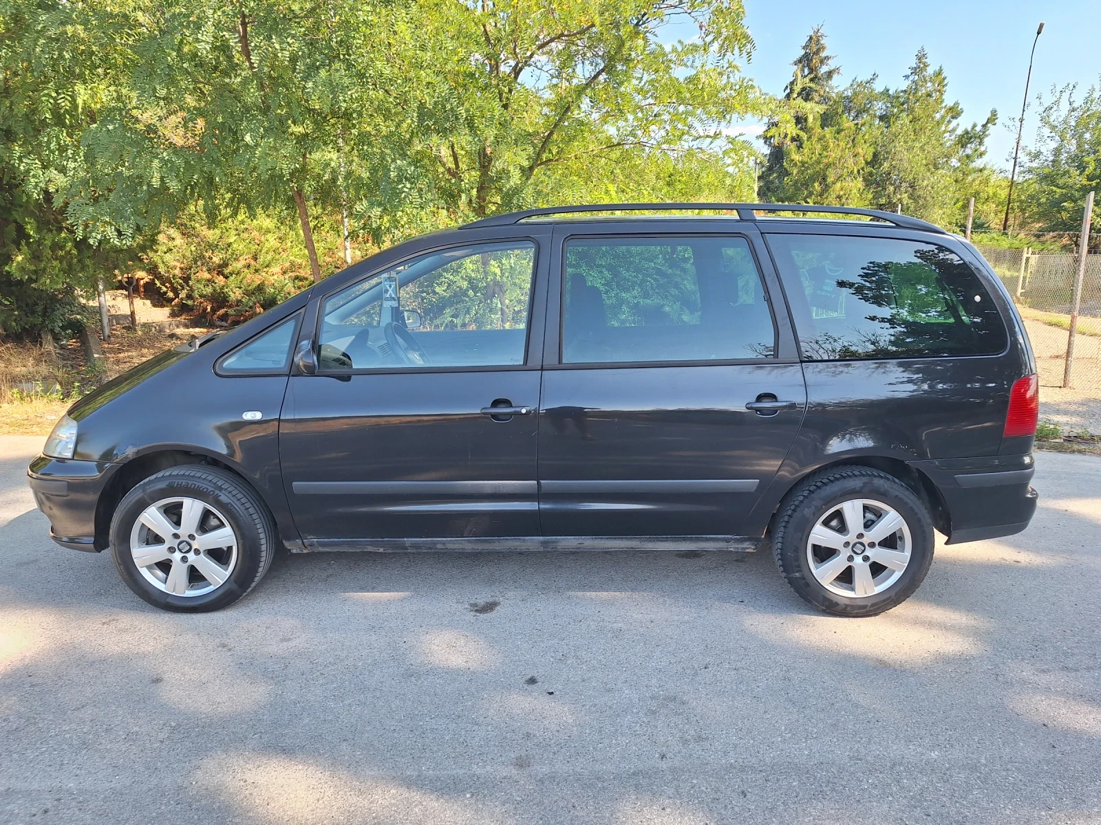 Seat Alhambra Ван, снимка 3 - Автомобили и джипове - 55450134