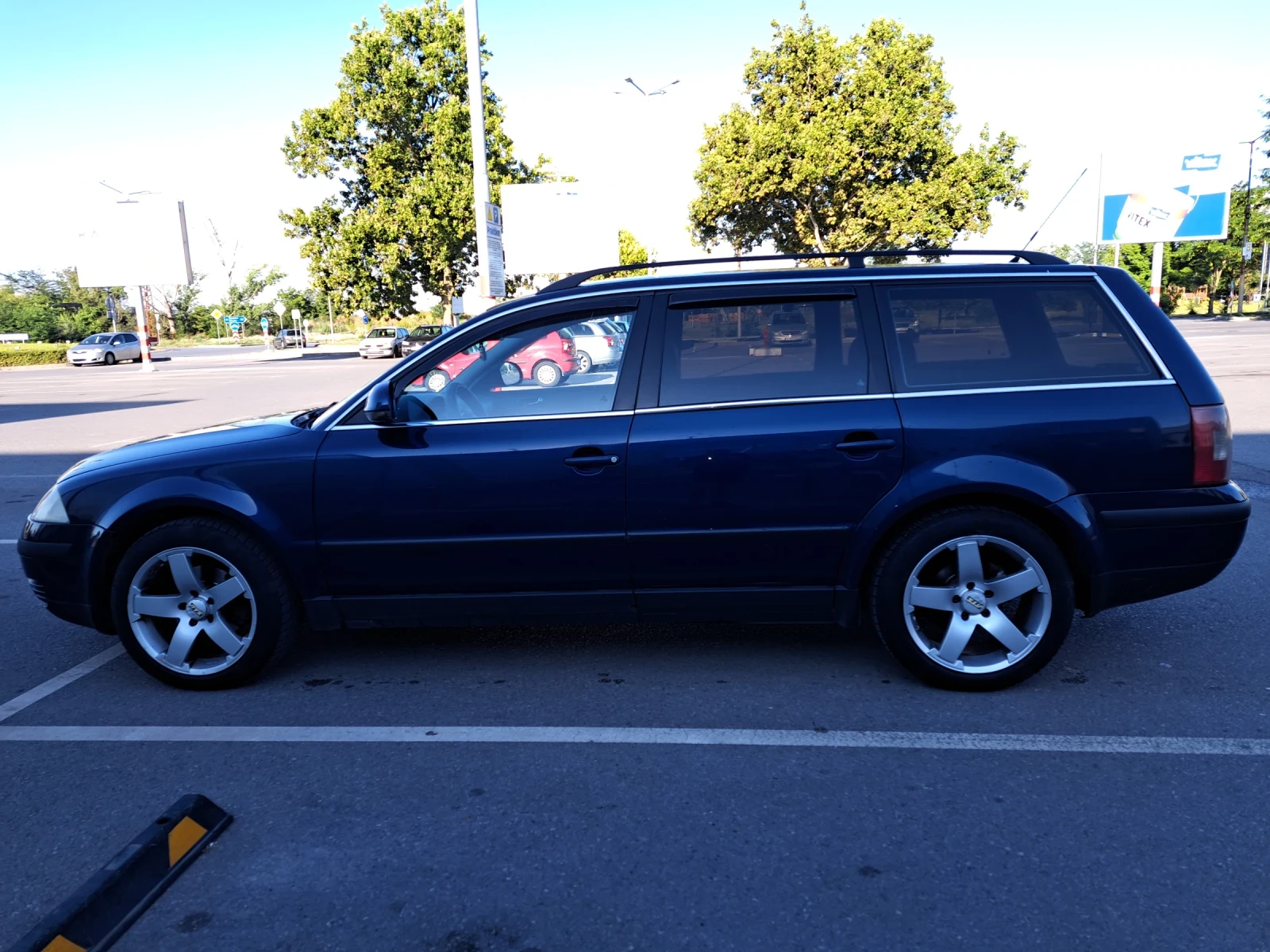 VW Passat 1.9, снимка 6 - Автомобили и джипове - 55498473