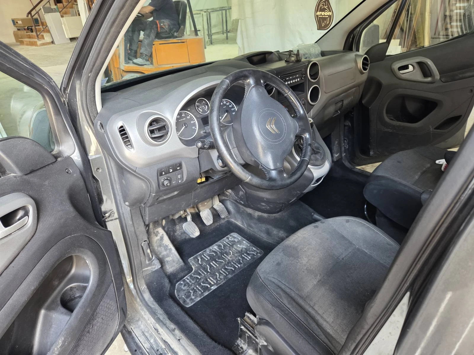 Citroen Berlingo, снимка 3 - Автомобили и джипове - 55617633