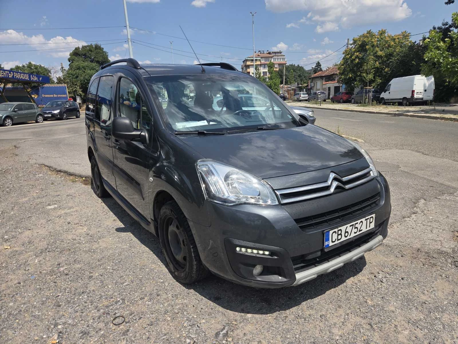 Citroen Berlingo, снимка 9 - Автомобили и джипове - 55617633