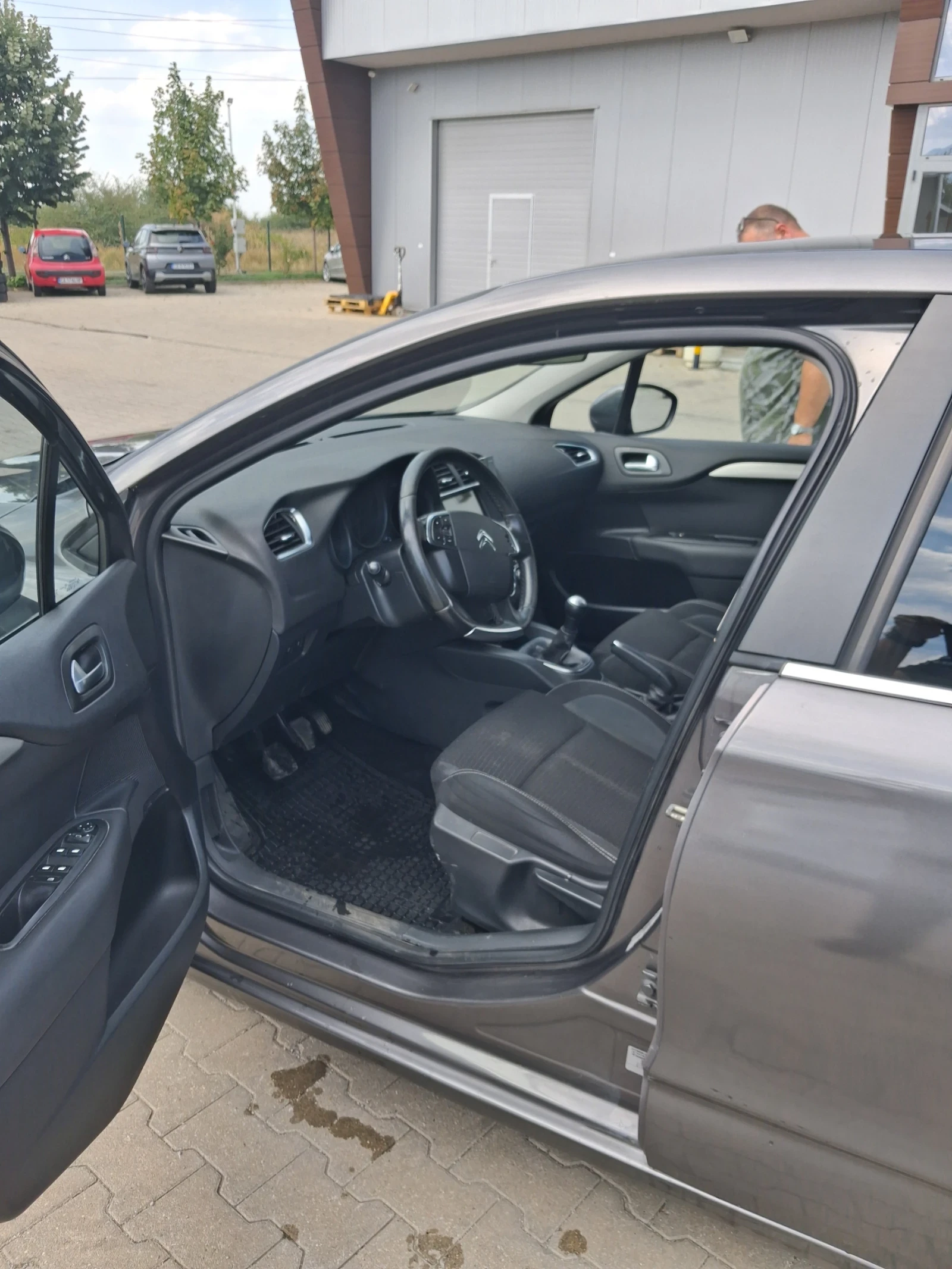 Citroen C4 Хечбек, снимка 13 - Автомобили и джипове - 55818194