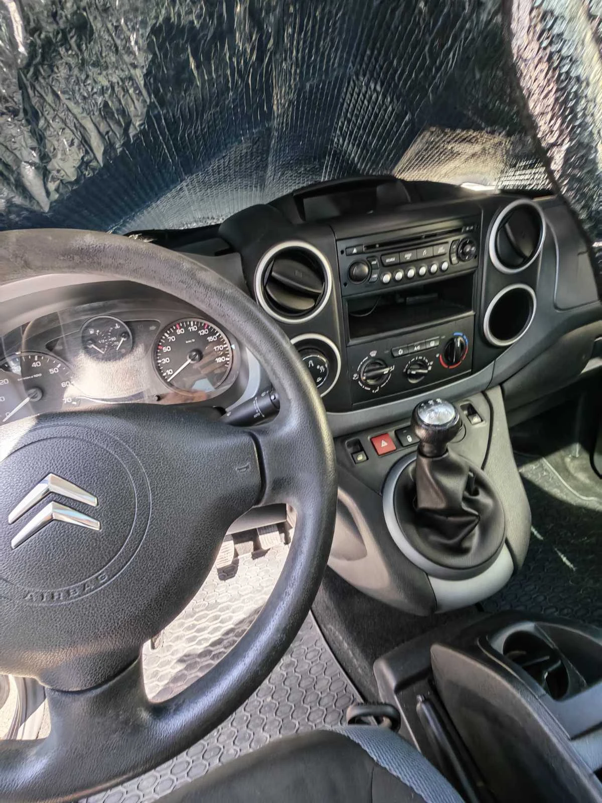 Citroen Berlingo 1.6HDi XTR  , снимка 10 - Автомобили и джипове - 56119419