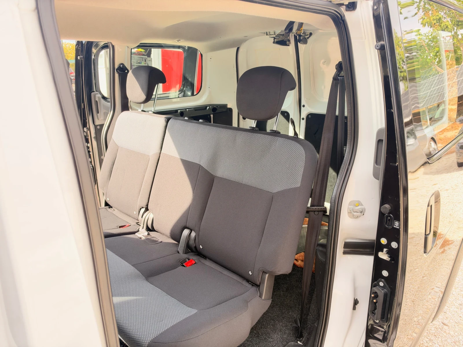 Nissan e-NV200 24kwh 49000 km 5 ����� | Mobile.bg � ����������� 12