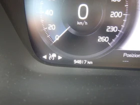 Volvo XC40, снимка 12