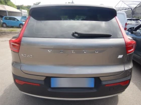 Volvo XC40, снимка 4