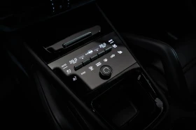 Обява за продажба на Porsche Cayenne E Hybrid Coupe* Bose* Лизинг* Pano ~ 197 880 лв. - изображение 8