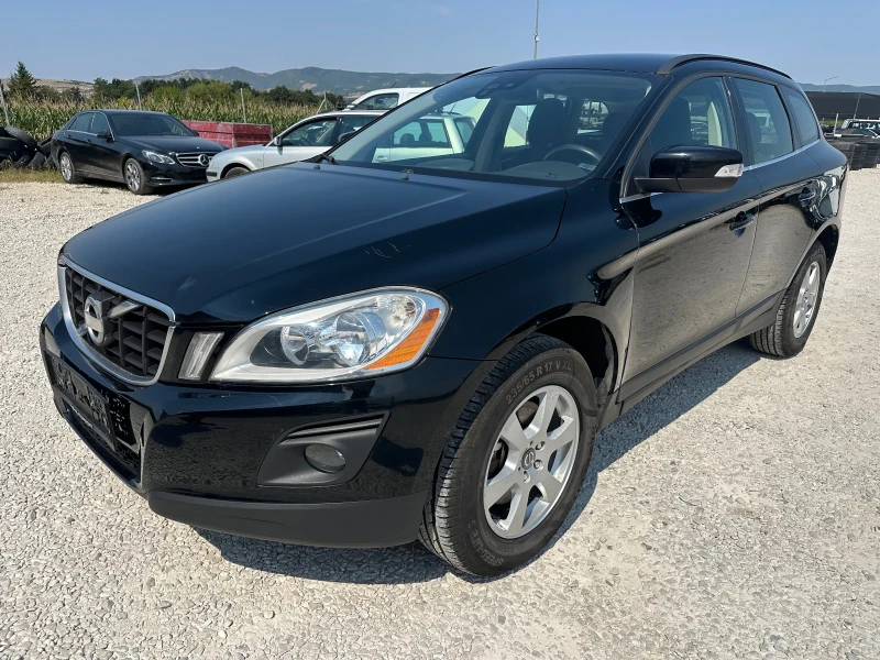 Volvo XC60 2.4/163кс Автоматик 209000км сервизни документи , снимка 1 - Автомобили и джипове - 46918119