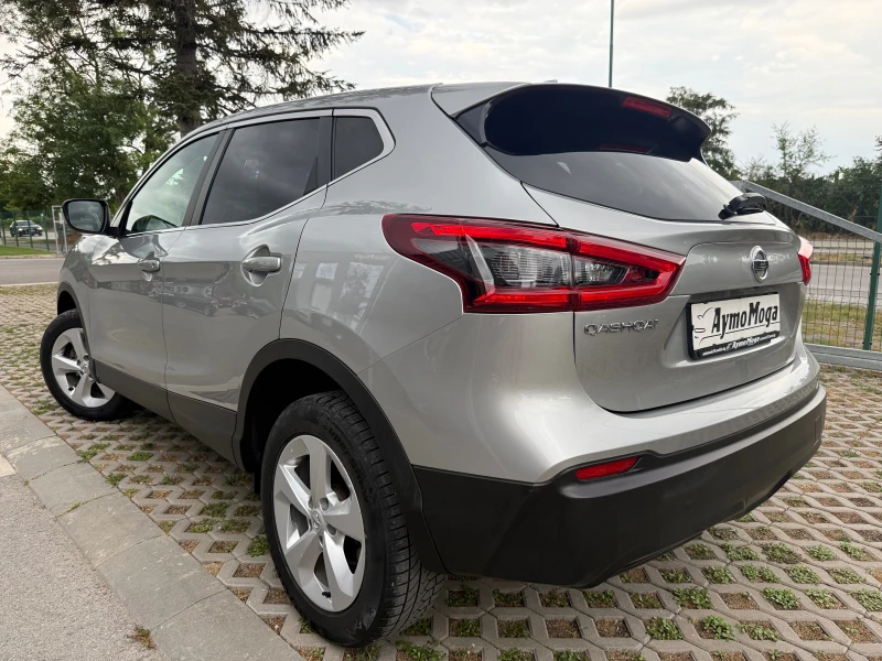 Nissan Qashqai 1.5 NAVI.LED, снимка 4 - Автомобили и джипове - 51213466