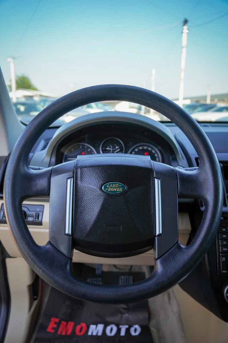 Land Rover Freelander 2 2.2D ПЕРФЕКТЕН ЛИЗИНГ!, снимка 10 - Автомобили и джипове - 51590858