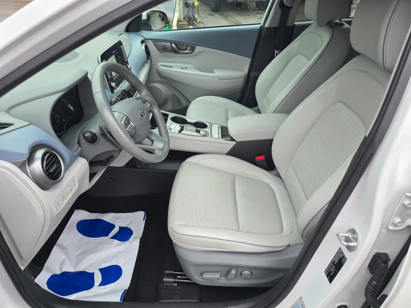 Hyundai Kona Бяла Кожа, Всички Екстри, снимка 8 - Автомобили и джипове - 52416973