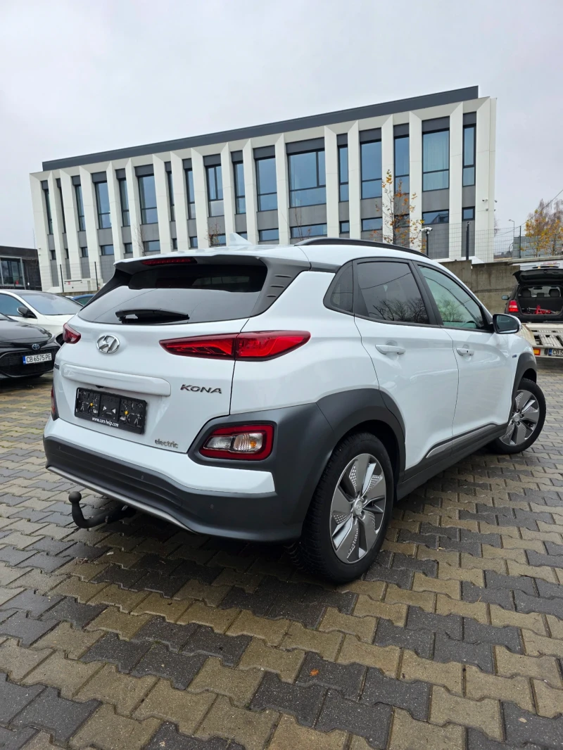 Hyundai Kona Бяла Кожа, Всички Екстри, снимка 5 - Автомобили и джипове - 52416973