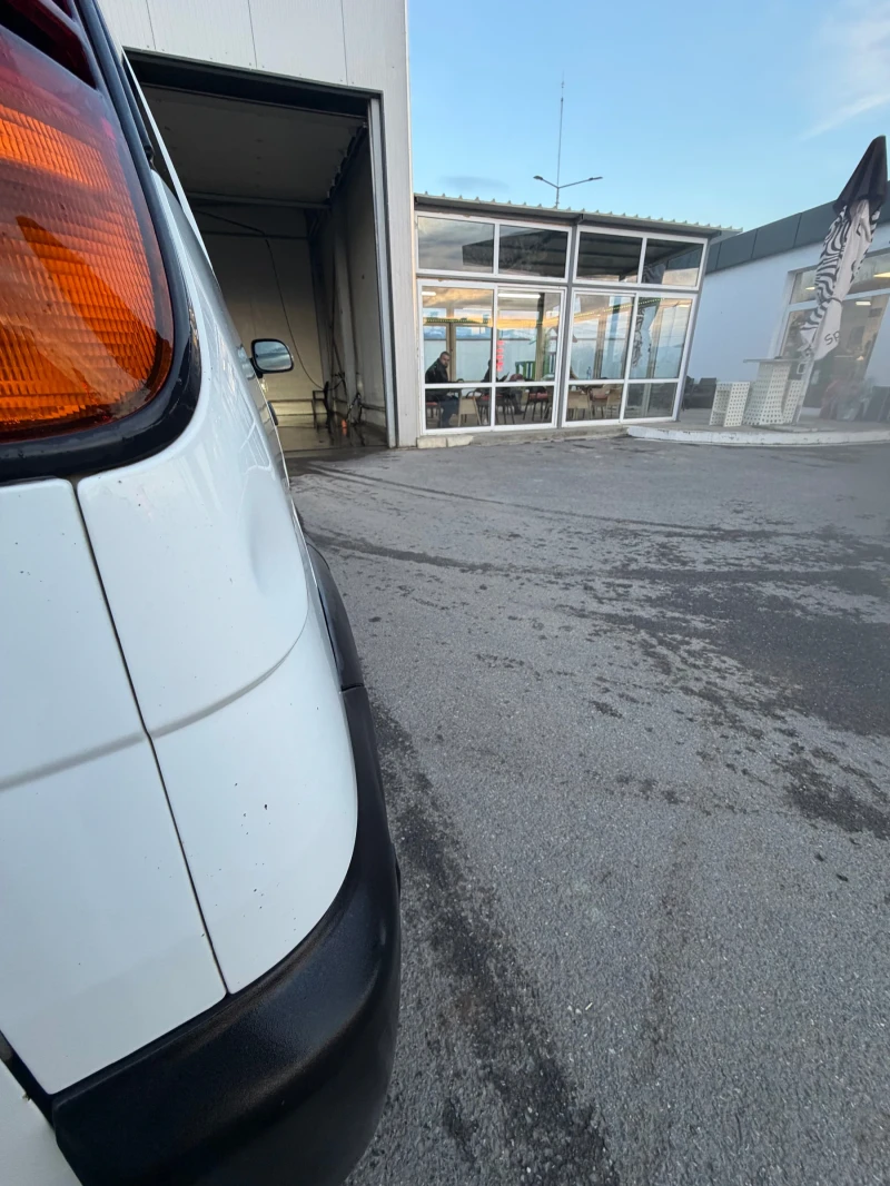 Daihatsu Terios, снимка 14 - Автомобили и джипове - 53343383