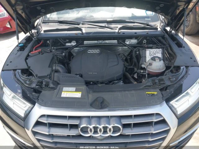 Audi Q5 Tech Premium - изображение 10