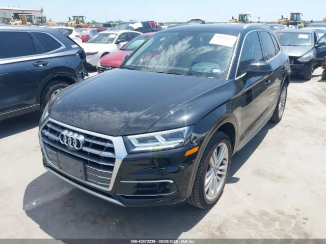 Audi Q5 Tech Premium - изображение 3